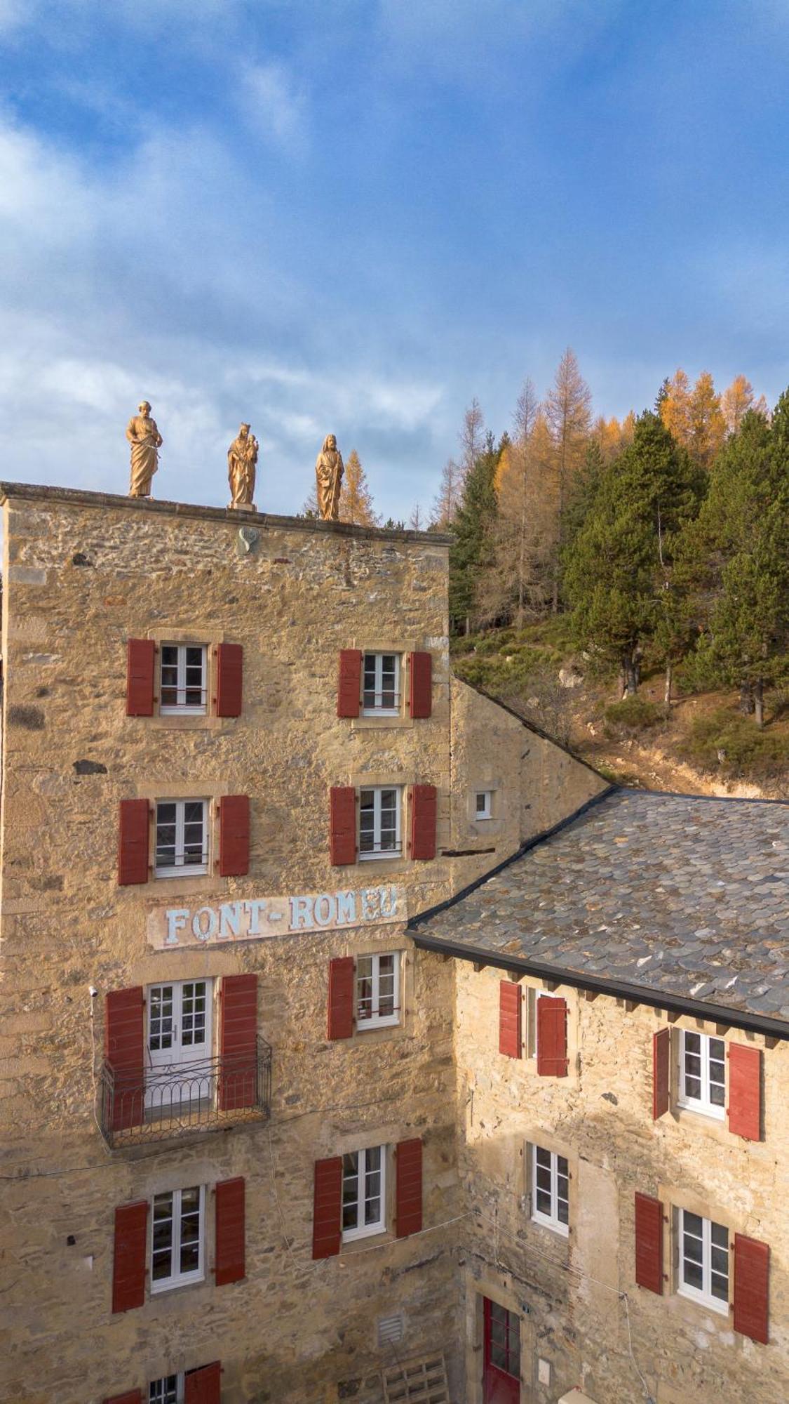 Grand Hotel L'Ermitage Font-Romeu-Odeillo-Via Buitenkant foto