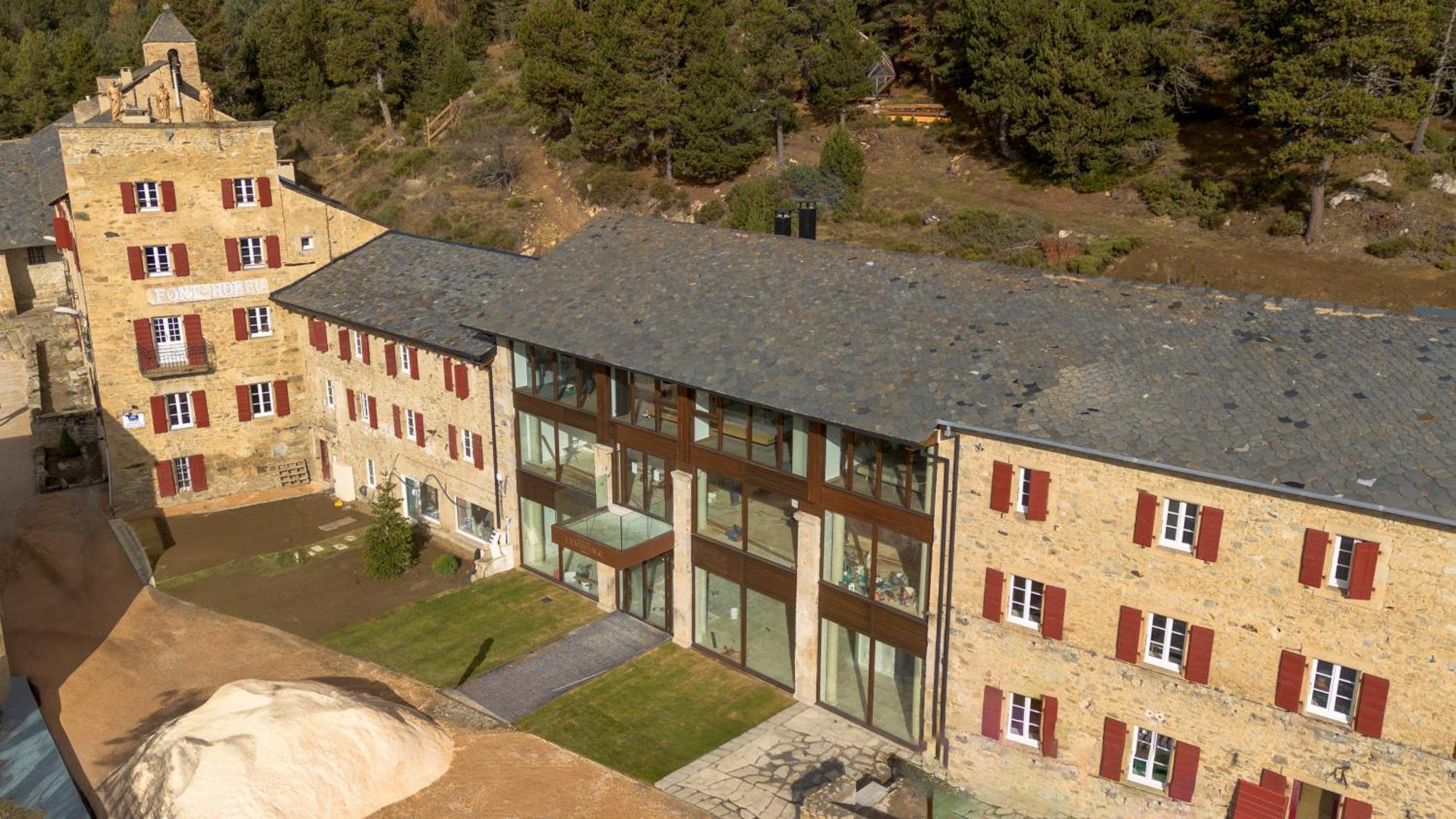Grand Hotel L'Ermitage Font-Romeu-Odeillo-Via Buitenkant foto